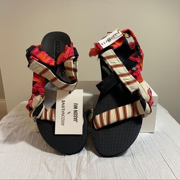 ARIZONA LOVE TREKKY SANDALS BY JASON WU - 41 (11) - Picture 2 of 8